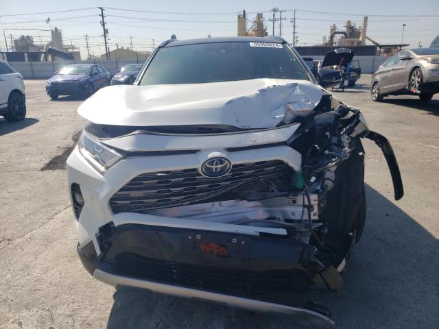 Photo 4 VIN: JTMEWRFV0LJ044378 - TOYOTA RAV4 XSE 