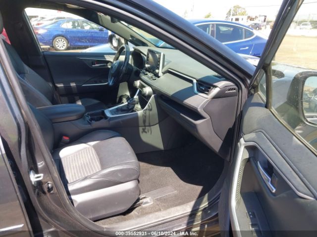 Photo 4 VIN: JTMEWRFV2KJ022915 - TOYOTA RAV4 