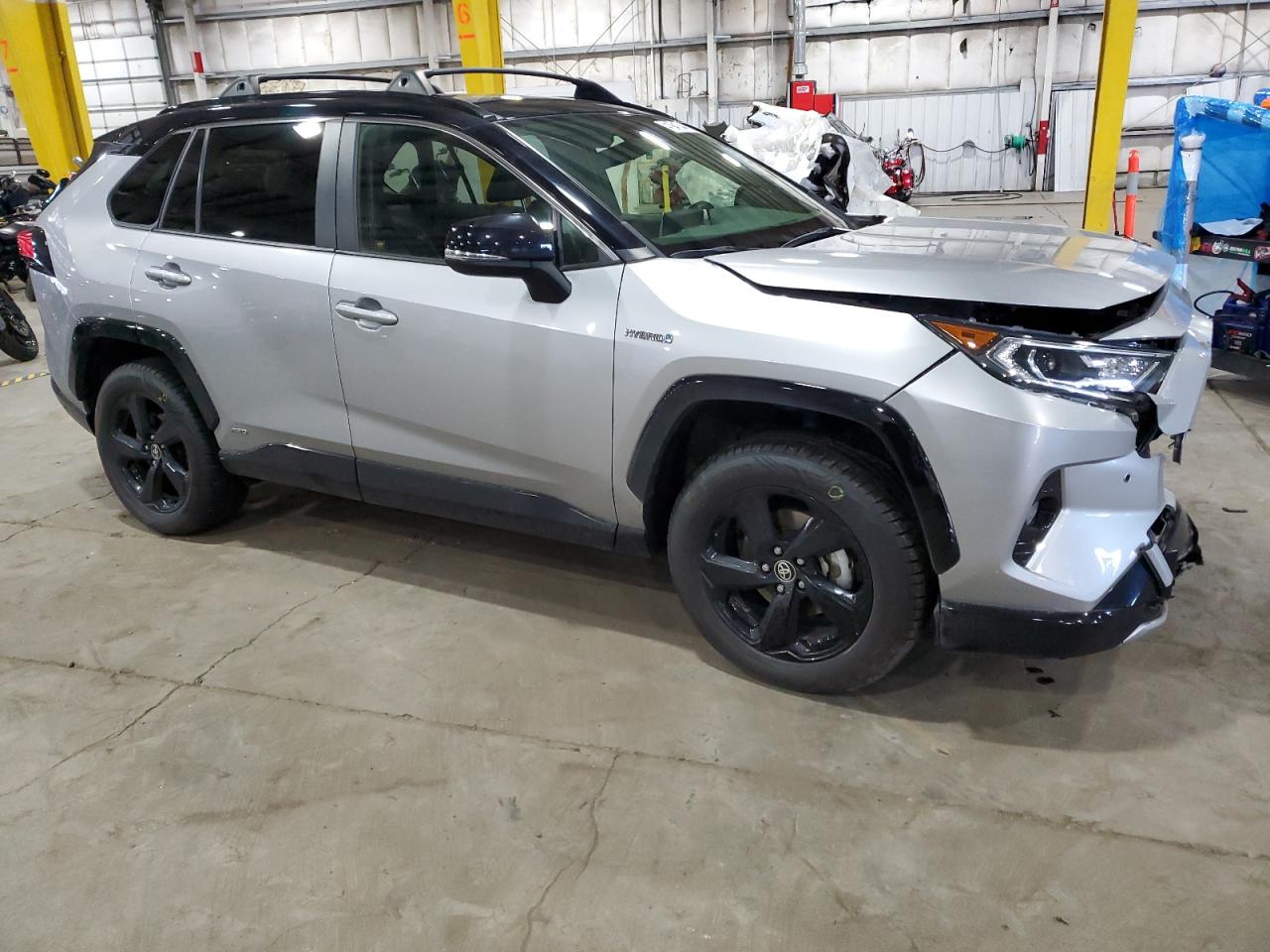 Photo 3 VIN: JTMEWRFV4LJ033481 - TOYOTA RAV 4 