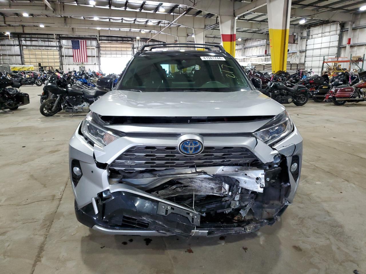 Photo 4 VIN: JTMEWRFV4LJ033481 - TOYOTA RAV 4 