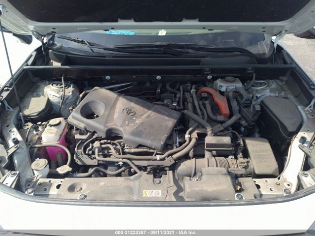 Photo 9 VIN: JTMEWRFV8KJ026824 - TOYOTA RAV4 