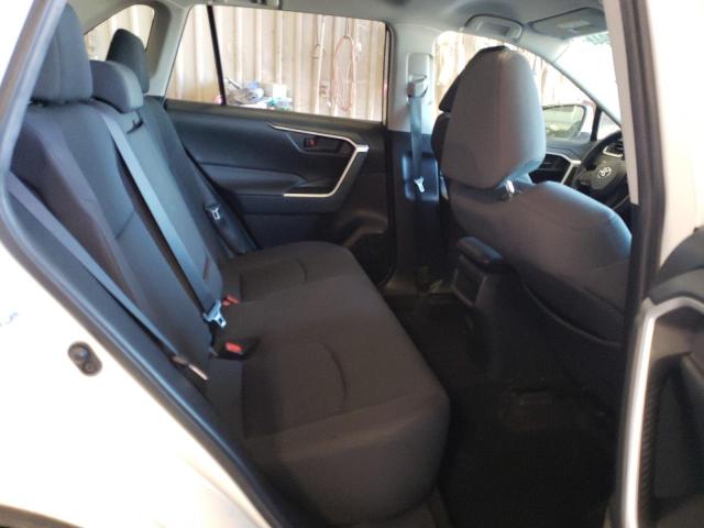 Photo 10 VIN: JTMF1RFV3KD004814 - TOYOTA RAV4 LE 