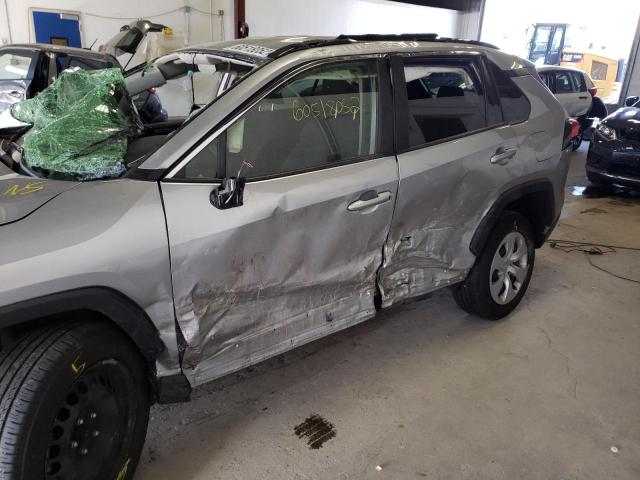 Photo 8 VIN: JTMF1RFV5KJ009949 - TOYOTA RAV4 LE 