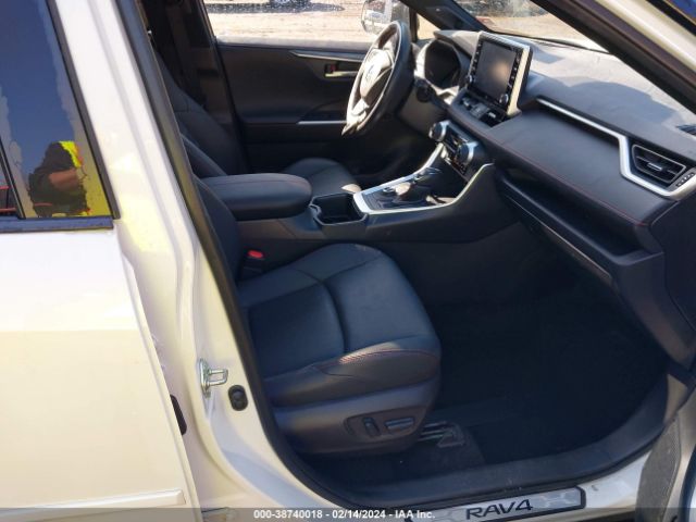 Photo 4 VIN: JTMFB3FV2ND085772 - TOYOTA RAV4 PRIME 