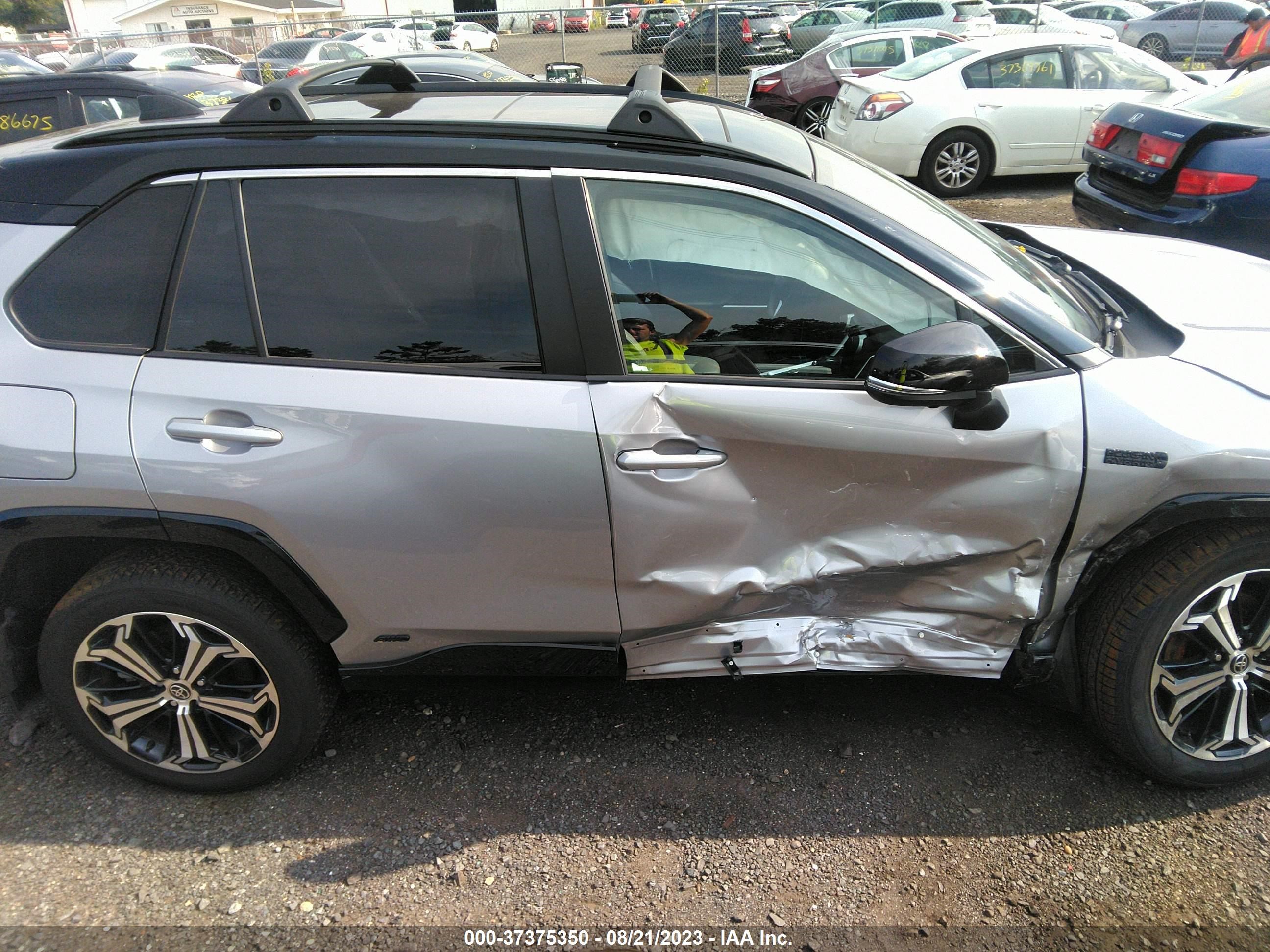 Photo 12 VIN: JTMFB3FV5MD053364 - TOYOTA RAV 4 