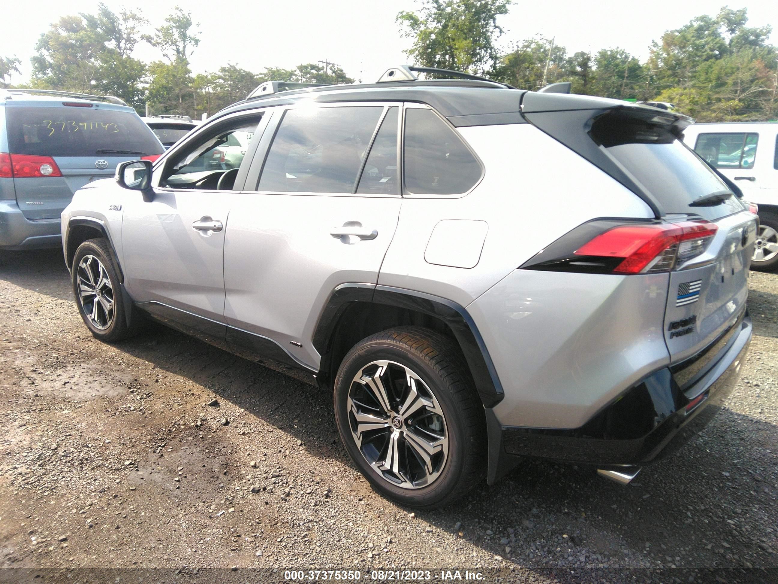 Photo 2 VIN: JTMFB3FV5MD053364 - TOYOTA RAV 4 