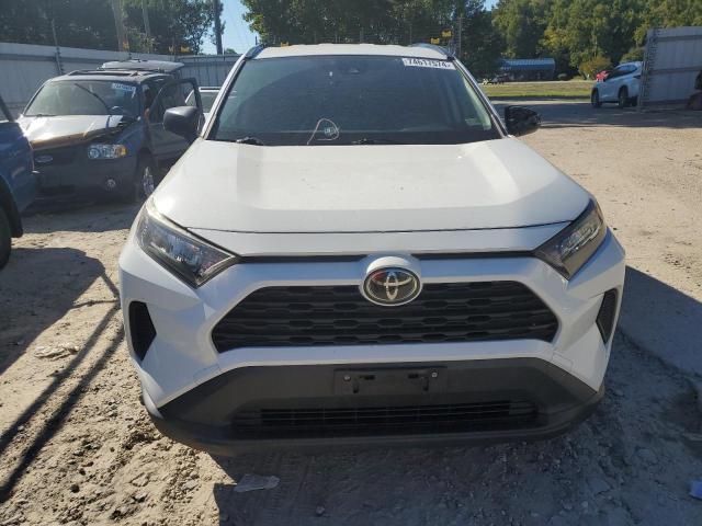 Photo 4 VIN: JTMH1RFV0KJ007924 - TOYOTA RAV4 LE 