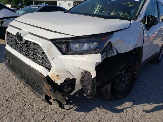 Photo 8 VIN: JTMH1RFV1KD004433 - TOYOTA RAV4 LE 