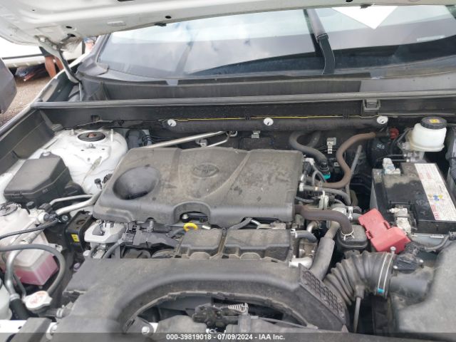 Photo 9 VIN: JTMH1RFV1KD501465 - TOYOTA RAV4 