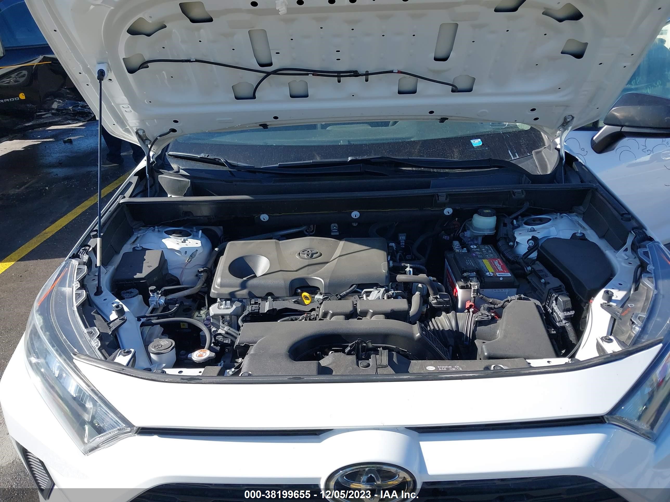 Photo 9 VIN: JTMH1RFV8KD014750 - TOYOTA RAV 4 