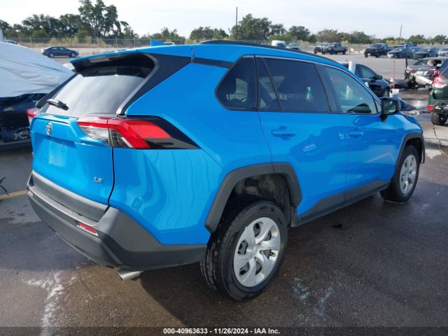 Photo 3 VIN: JTMH1RFVXKJ012838 - TOYOTA RAV4 