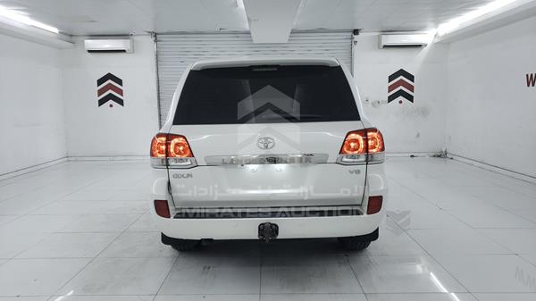 Photo 6 VIN: JTMHT05J095037447 - TOYOTA LAND CRUISER 