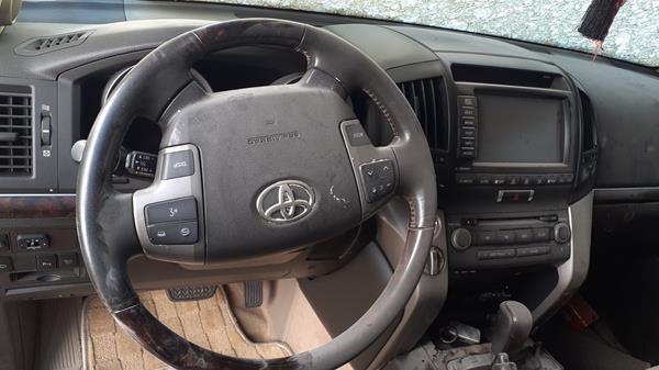 Photo 12 VIN: JTMHT05J495048418 - TOYOTA LAND CRUISER 