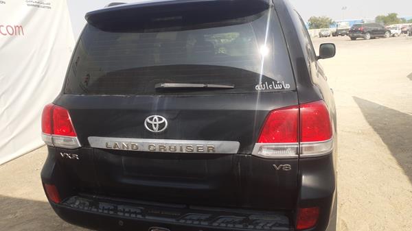 Photo 6 VIN: JTMHT05J995037303 - TOYOTA LAND CRUISER 