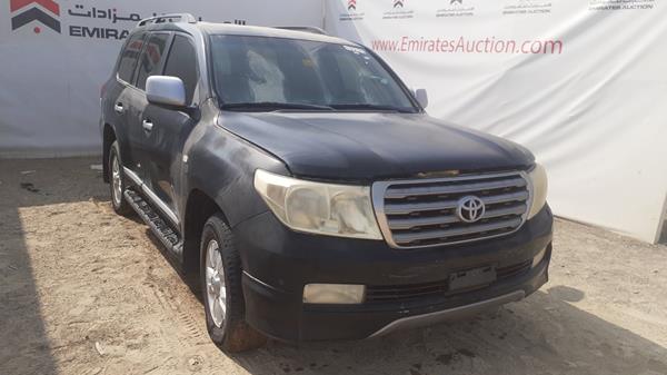 Photo 8 VIN: JTMHT05J995037303 - TOYOTA LAND CRUISER 