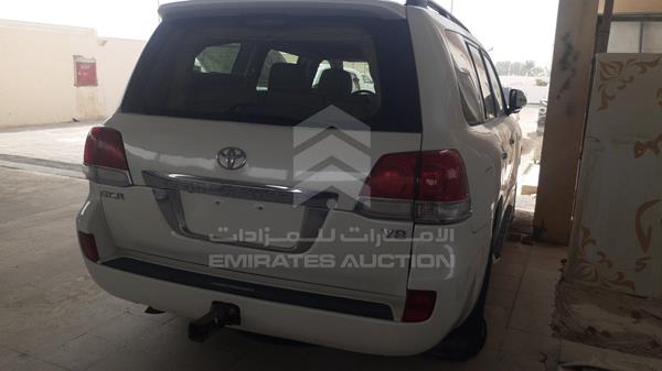 Photo 7 VIN: JTMHT05J9B5084627 - TOYOTA LAND CRUISER 