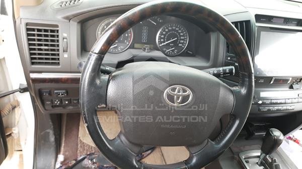 Photo 10 VIN: JTMHT09J095022747 - TOYOTA LAND CRUISER 