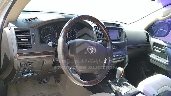 Photo 14 VIN: JTMHT09J0A5075680 - TOYOTA LAND CRUISER 