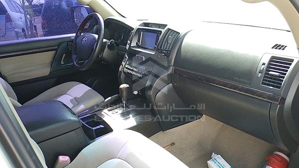 Photo 27 VIN: JTMHT09J0A5075680 - TOYOTA LAND CRUISER 