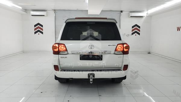 Photo 6 VIN: JTMHT09J285001672 - TOYOTA LAND CRUISER GXR 