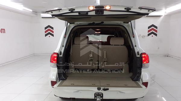 Photo 24 VIN: JTMHT09J2A5050733 - TOYOTA LAND CRUISER 