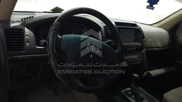 Photo 11 VIN: JTMHT09J3A5050465 - TOYOTA LAND CRUISER 