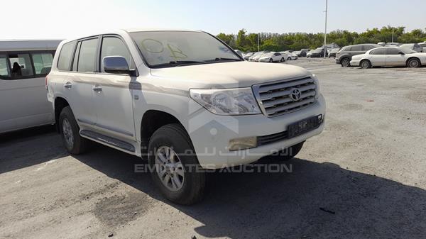 Photo 9 VIN: JTMHT09J4A5068084 - TOYOTA LAND CRUISER V8 