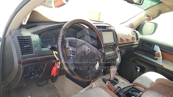 Photo 12 VIN: JTMHT09J995018969 - TOYOTA LAND CRUISER 