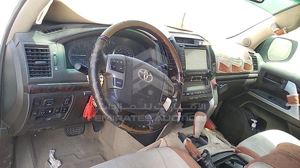 Photo 16 VIN: JTMHT09J995018969 - TOYOTA LAND CRUISER 