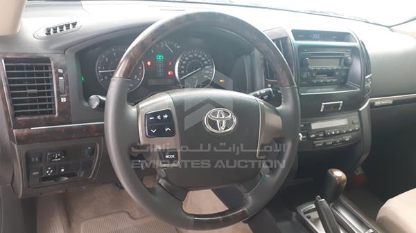 Photo 17 VIN: JTMHT09JXB5097283 - TOYOTA LAND CRUISER 