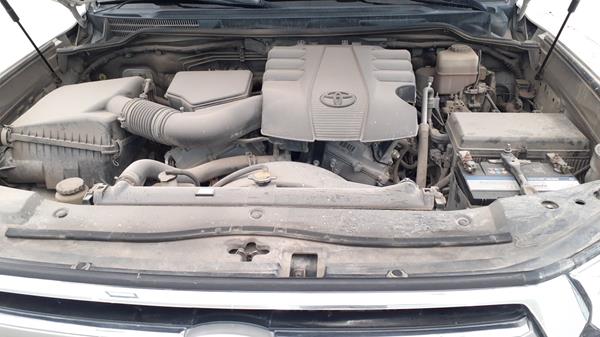 Photo 33 VIN: JTMHU01J0G4128448 - TOYOTA LAND CRUISER 