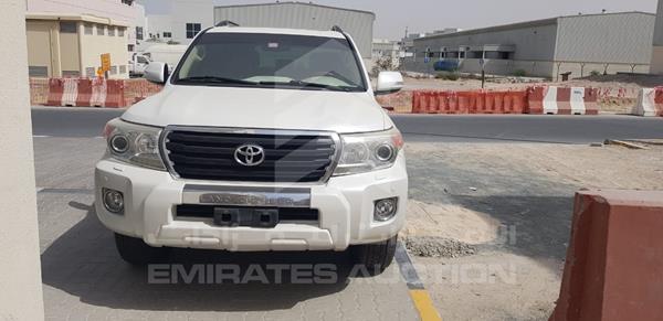 Photo 3 VIN: JTMHU09J1C4056836 - TOYOTA LAND CRUISER 