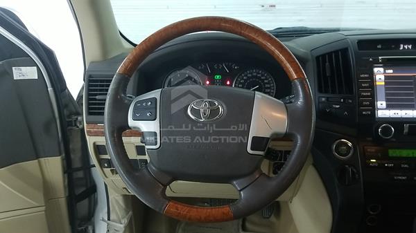 Photo 12 VIN: JTMHU09J1F4116229 - TOYOTA LAND CRUISER 