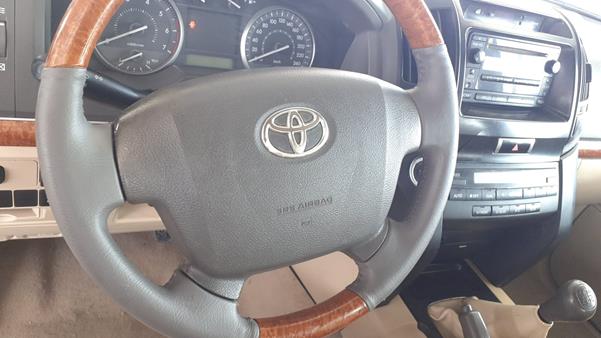 Photo 14 VIN: JTMHU09J3F4109654 - TOYOTA LAND CRUISER 