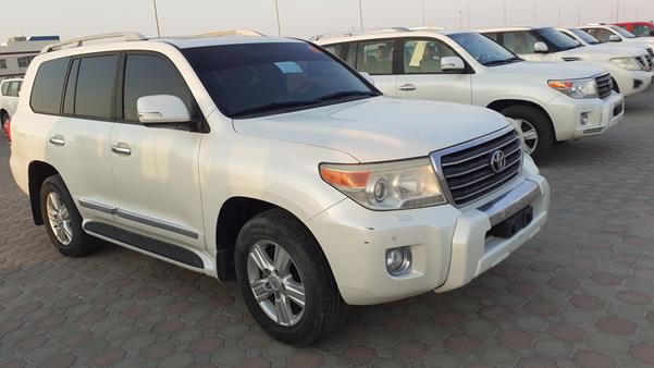 Photo 9 VIN: JTMHU09J4D4065726 - TOYOTA LAND CRUISER GXR V6 