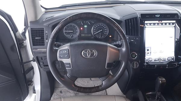 Photo 13 VIN: JTMHU09J5B5044861 - TOYOTA LAND CRUISER 