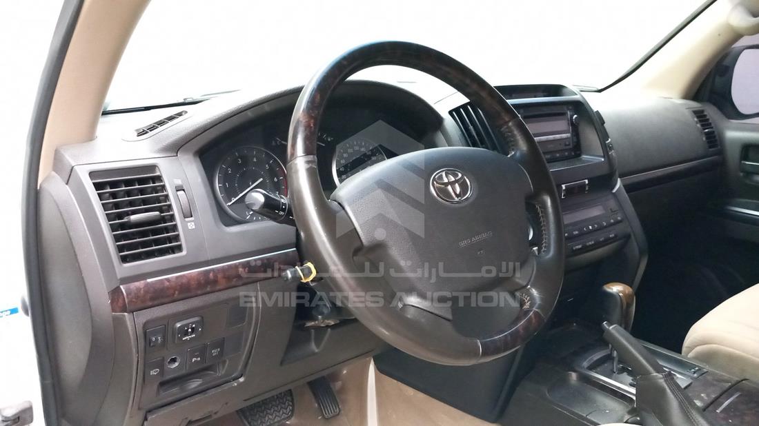 Photo 11 VIN: JTMHU09J684010183 - TOYOTA LAND CRUISER 