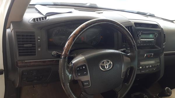 Photo 12 VIN: JTMHU09J6B5042181 - TOYOTA LAND CRUISER 