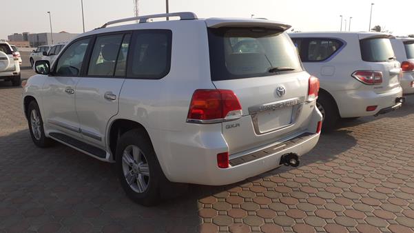 Photo 6 VIN: JTMHU09J8D5068025 - TOYOTA LAND CRUISER GXR V6 