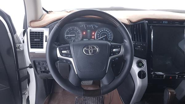 Photo 13 VIN: JTMHU09J9A5034803 - TOYOTA LAND CRUISER GXR 