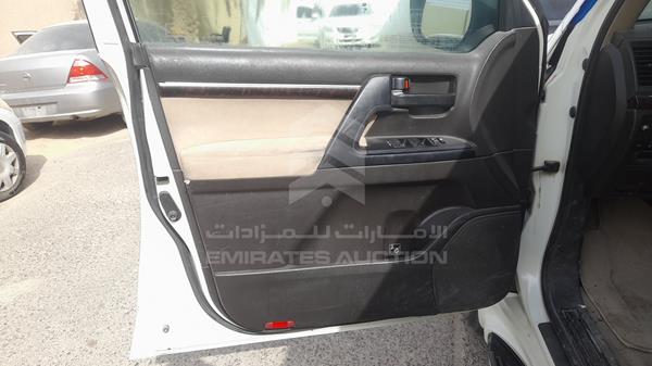 Photo 10 VIN: JTMHU09J9B5052221 - TOYOTA LAND CRUISER 