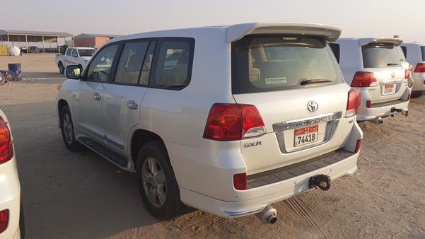 Photo 6 VIN: JTMHV09J1E4145306 - TOYOTA LAND CRUISER GXR V8 