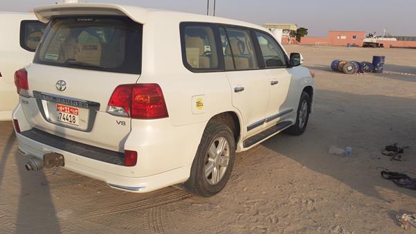 Photo 8 VIN: JTMHV09J1E4145306 - TOYOTA LAND CRUISER GXR V8 