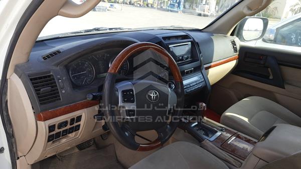 Photo 11 VIN: JTMHV09J7F4175668 - TOYOTA LAND CRUISER 