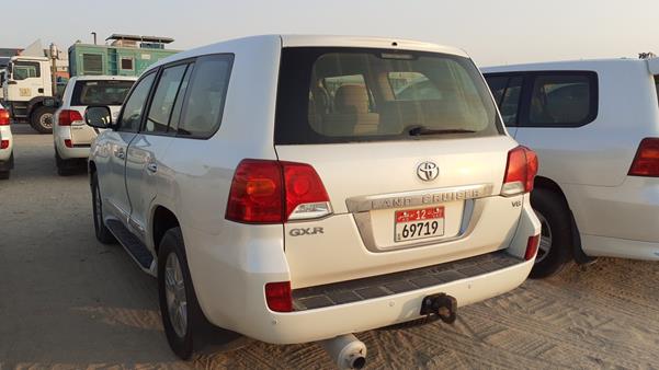 Photo 6 VIN: JTMHV09J9F4175378 - TOYOTA LAND CRUISER GXR V8 