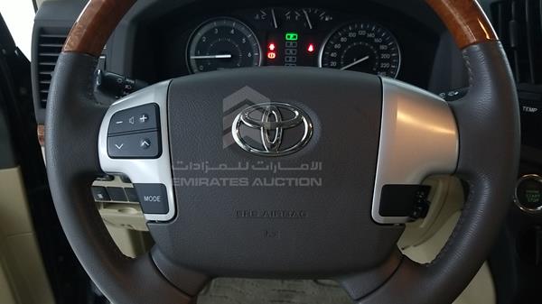 Photo 13 VIN: JTMHX09J4F4084285 - TOYOTA LAND CRUISER 