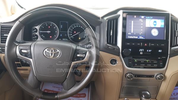 Photo 22 VIN: JTMHY02JXH4056713 - TOYOTA LAND CRUISER 