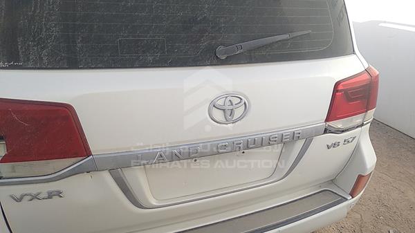 Photo 7 VIN: JTMHY05J1G4040359 - TOYOTA LAND CRUISER 