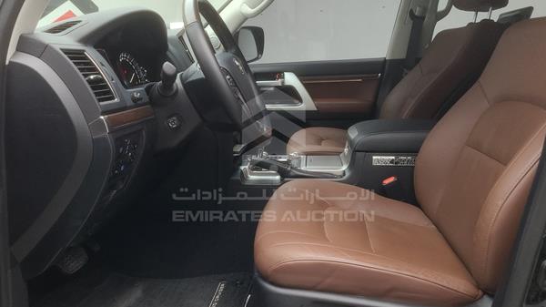 Photo 17 VIN: JTMHY05J5M4104768 - TOYOTA LAND CRUISER 