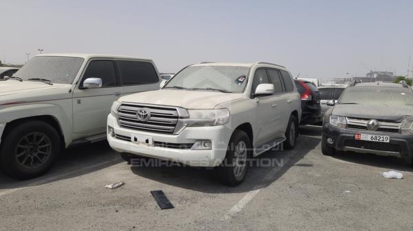 Photo 5 VIN: JTMHY05J7H4059631 - TOYOTA LAND CRUISER 